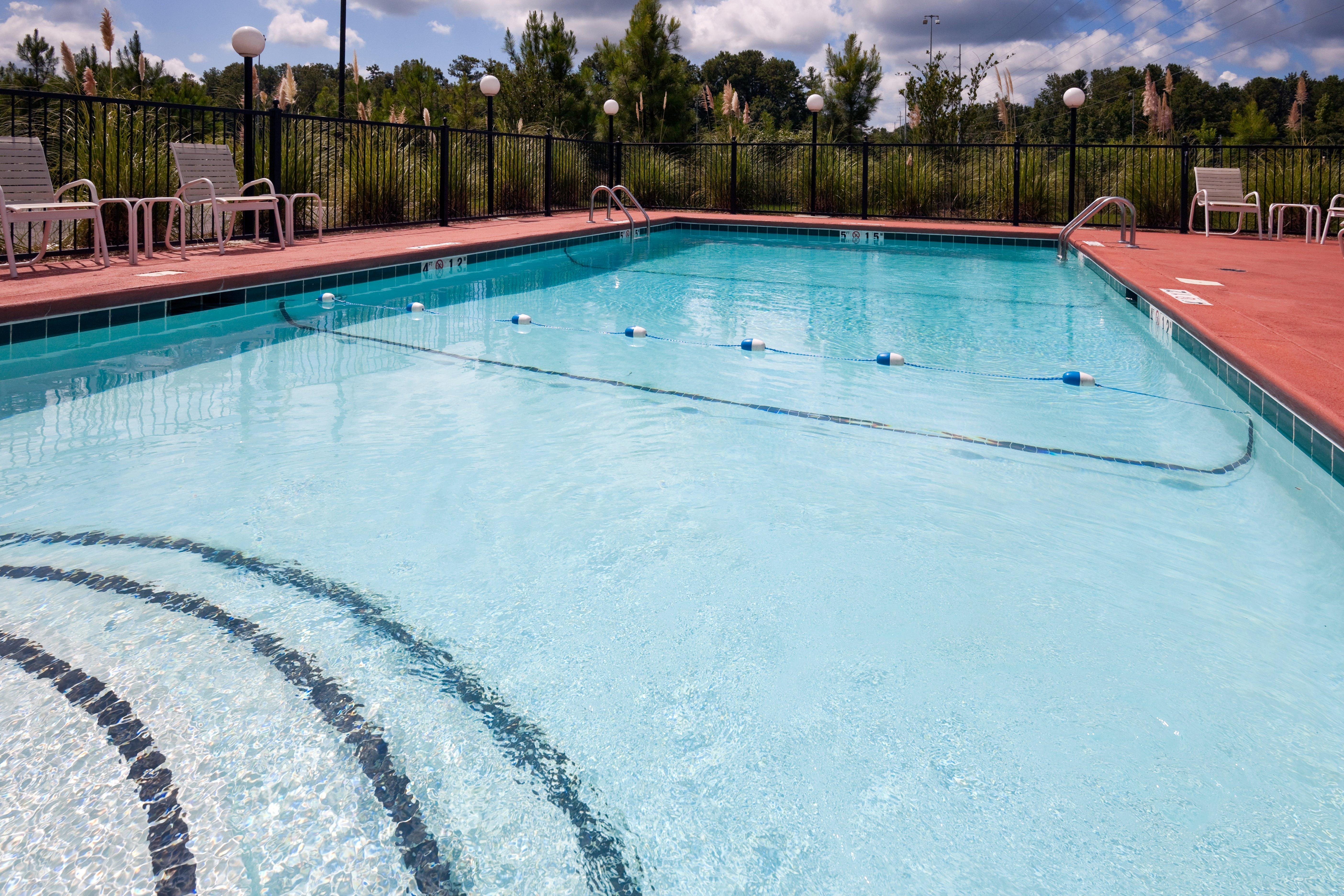 Holiday Inn Express Hotel & Suites Pell City Esterno foto