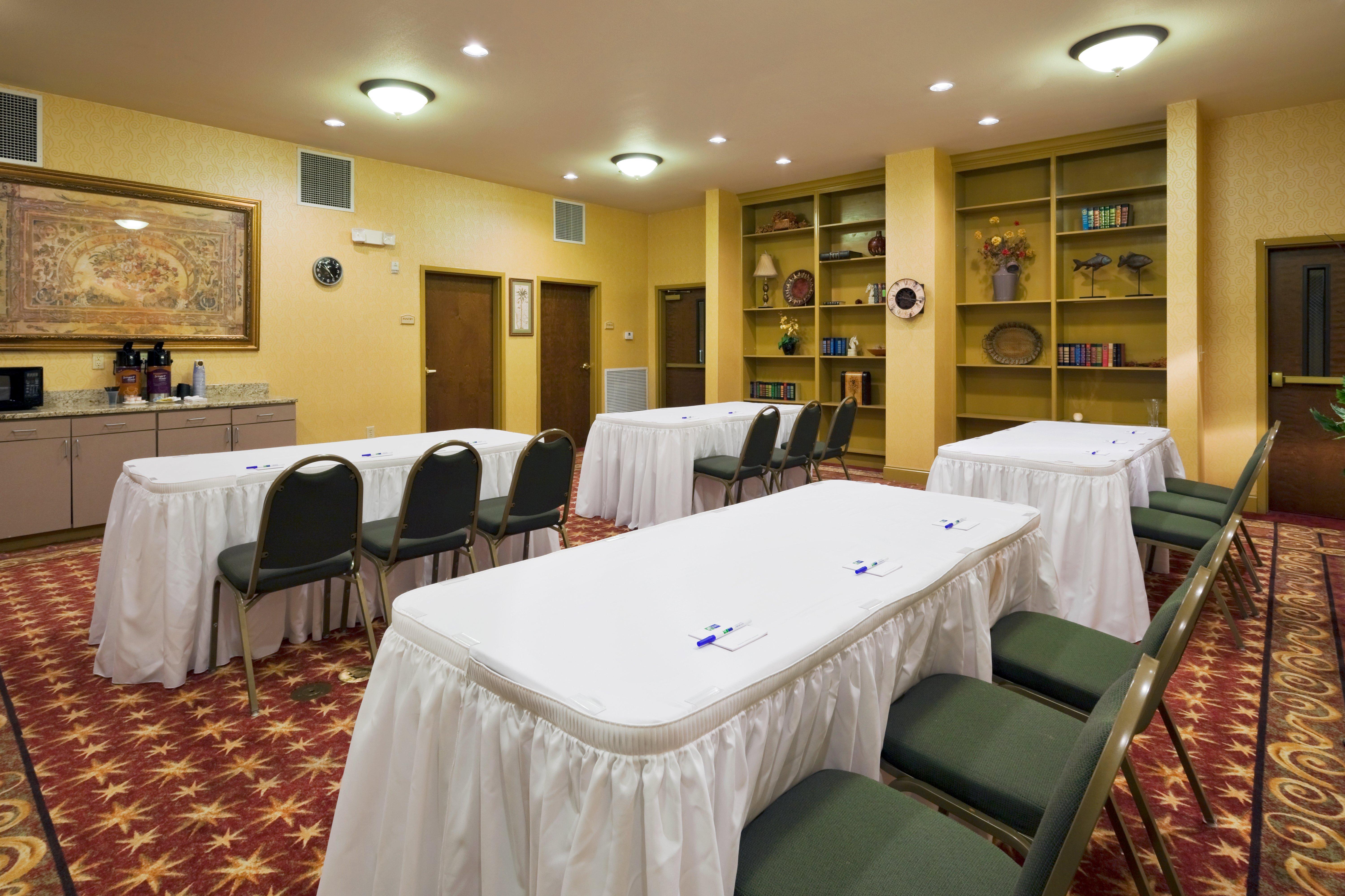 Holiday Inn Express Hotel & Suites Pell City Esterno foto