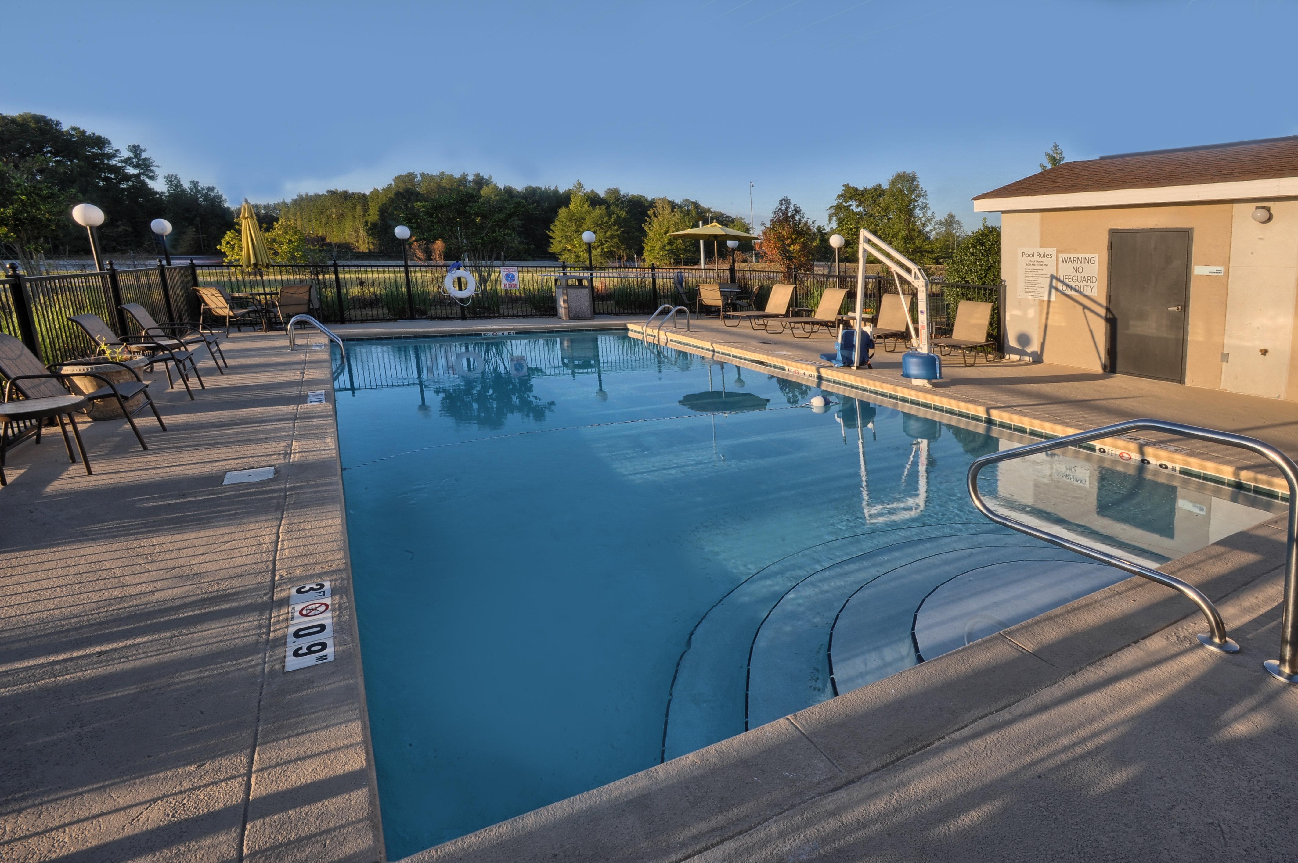 Holiday Inn Express Hotel & Suites Pell City Esterno foto