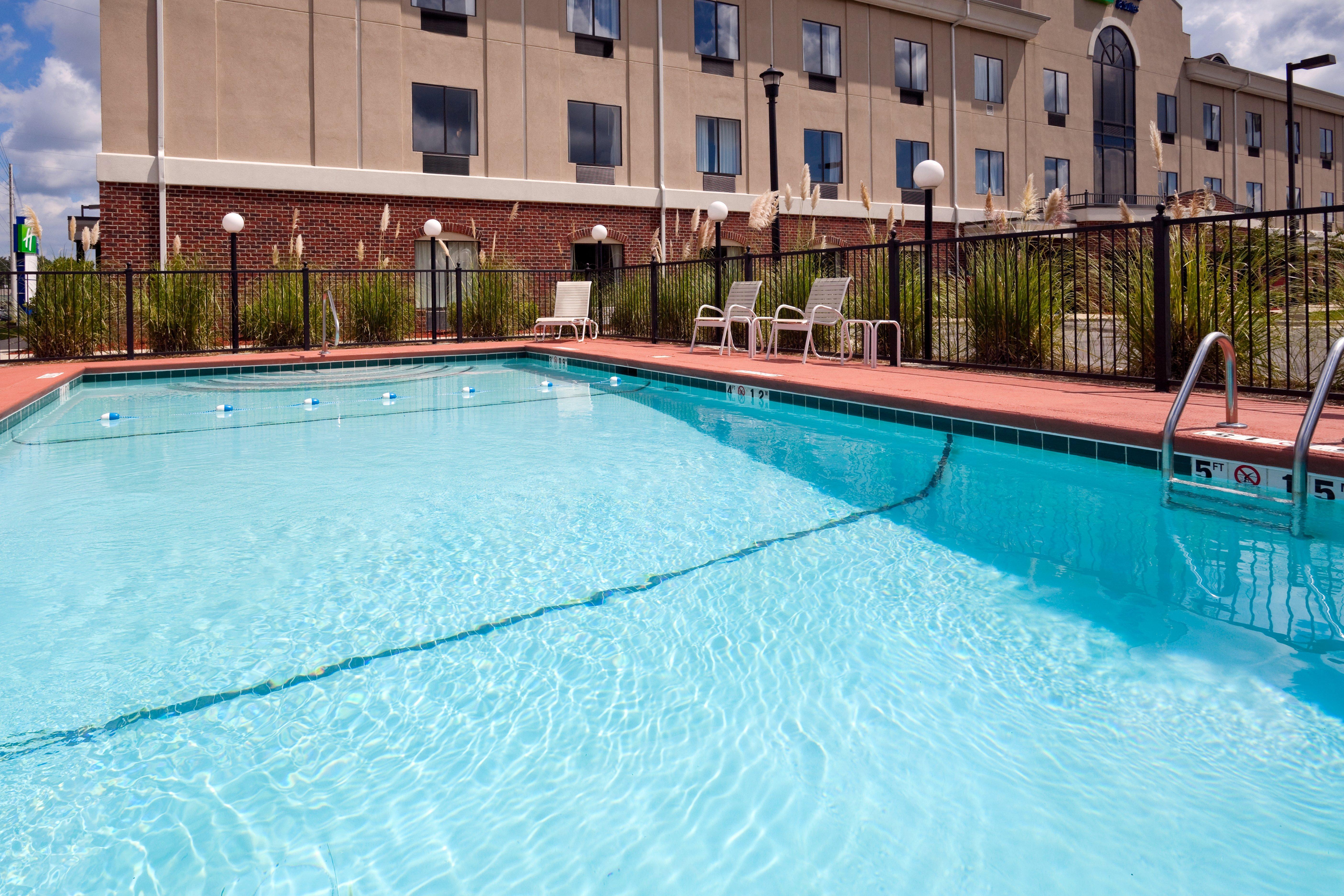 Holiday Inn Express Hotel & Suites Pell City Esterno foto